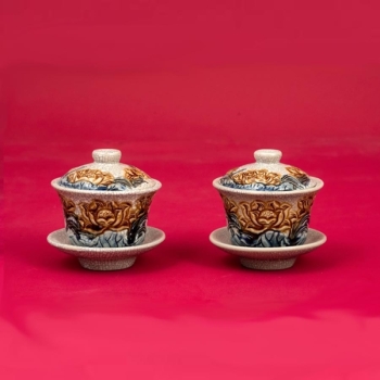 Bát sâm men rạn đắp nổi Bát Tràng