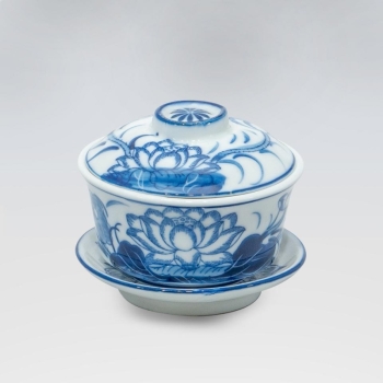 Bát sâm sen trắng xanh decal