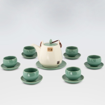 Bộ ấm chén cao xanh trắng
