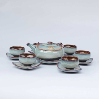 Bộ ấm chén giang tây phấn hồng, chén lòng hoa