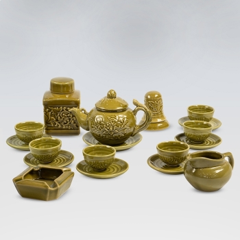 Bộ ấm chén hoa mai họa tiết nổi số 2 kèm phụ kiện