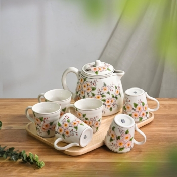 Bộ bình nước 1,2 lít vẽ tay khay gỗ