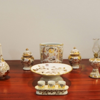 Bộ đồ thờ Phúc Đức men trắng vẽ vàng 24k