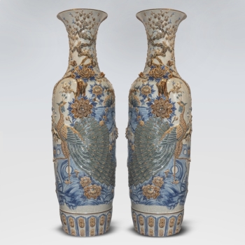 Lộc bình men rạn công đào cao