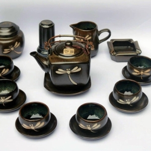 Bộ ấm chén vuông chuồn kim sa